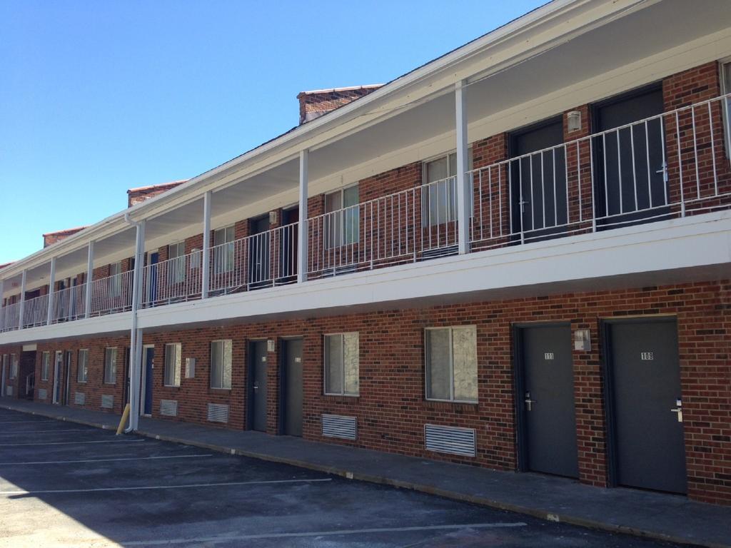 Days Inn By Wyndham Liberty/Ne Kansas City Εξωτερικό φωτογραφία