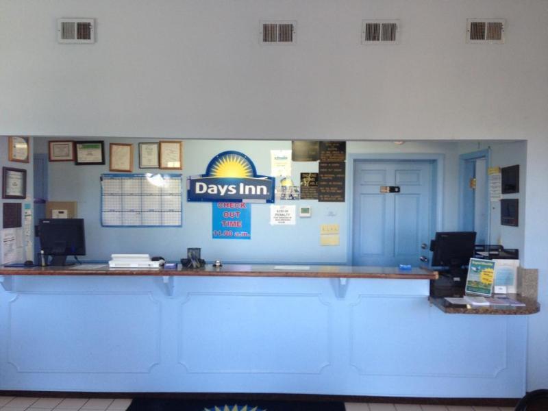 Days Inn By Wyndham Liberty/Ne Kansas City Εξωτερικό φωτογραφία